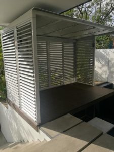 Flippable Louver for Balcony