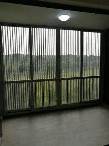 Horizontal-or-Vertical-Adjustable-Louver for balcony